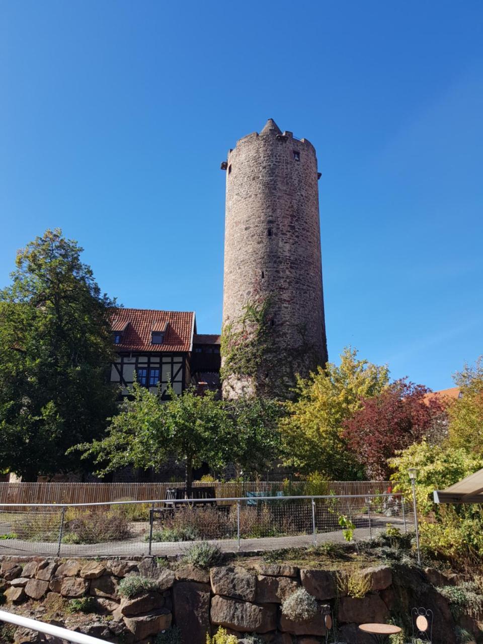 Hotel & Cafe Schachtenburg Schlitz Exterior photo